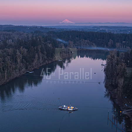 Ferry, cross the Willamette