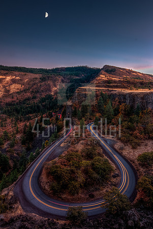 The Rowena Crest Curves