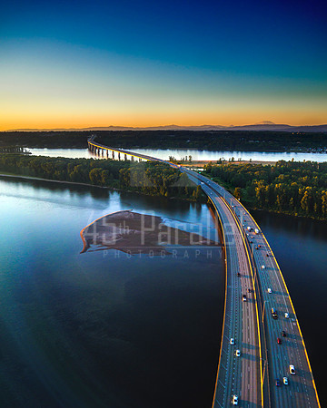 The Glenn Jackson Bridge, linking Oregon and Washington across the Columbia River