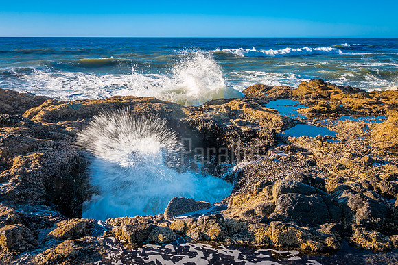 Water Explodes at Thor's Well